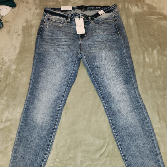 Judy Blue Denim - Judy Blue Light wash jeans